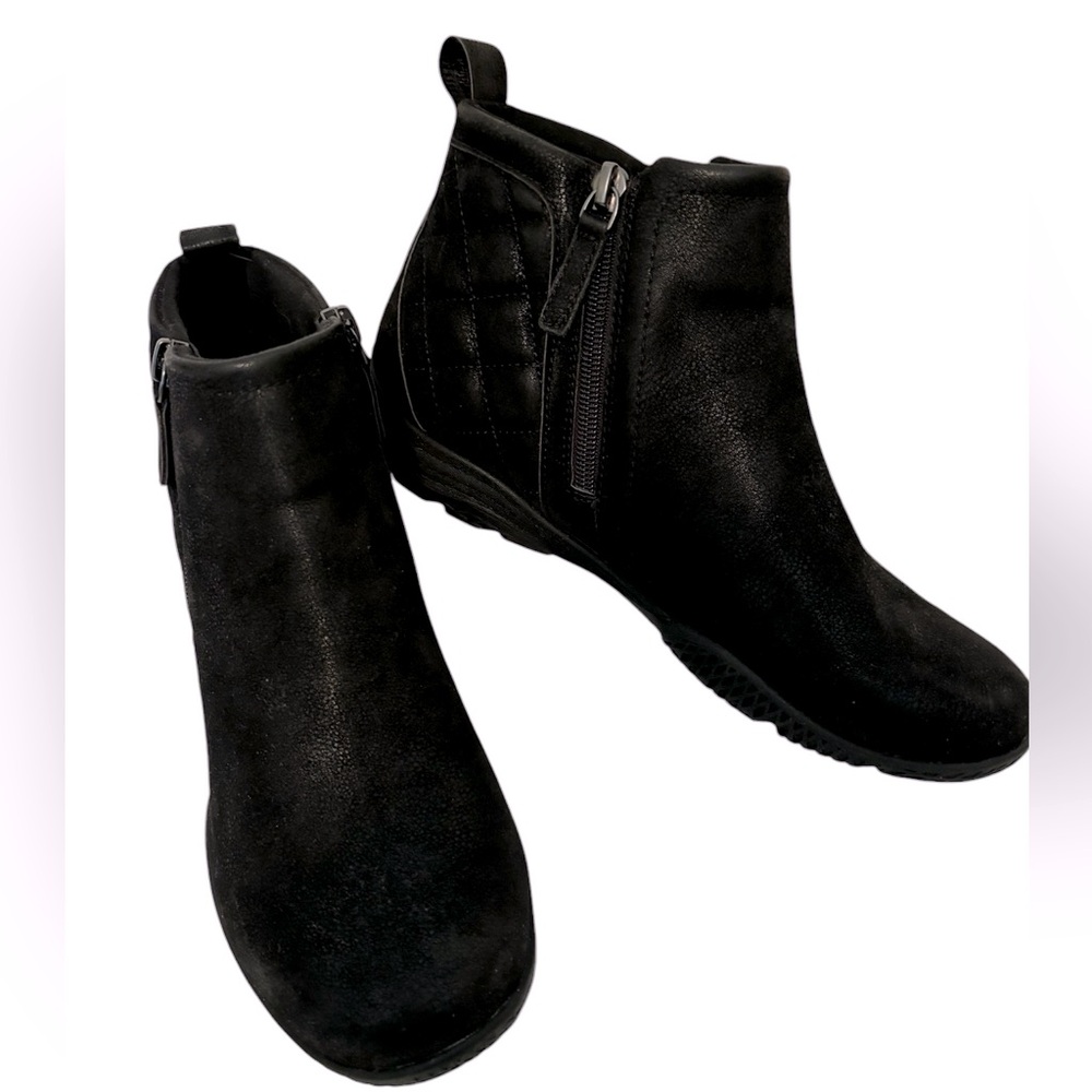 EASY SPIRIT Black Faux Suede Ankle Boots Size 7.5